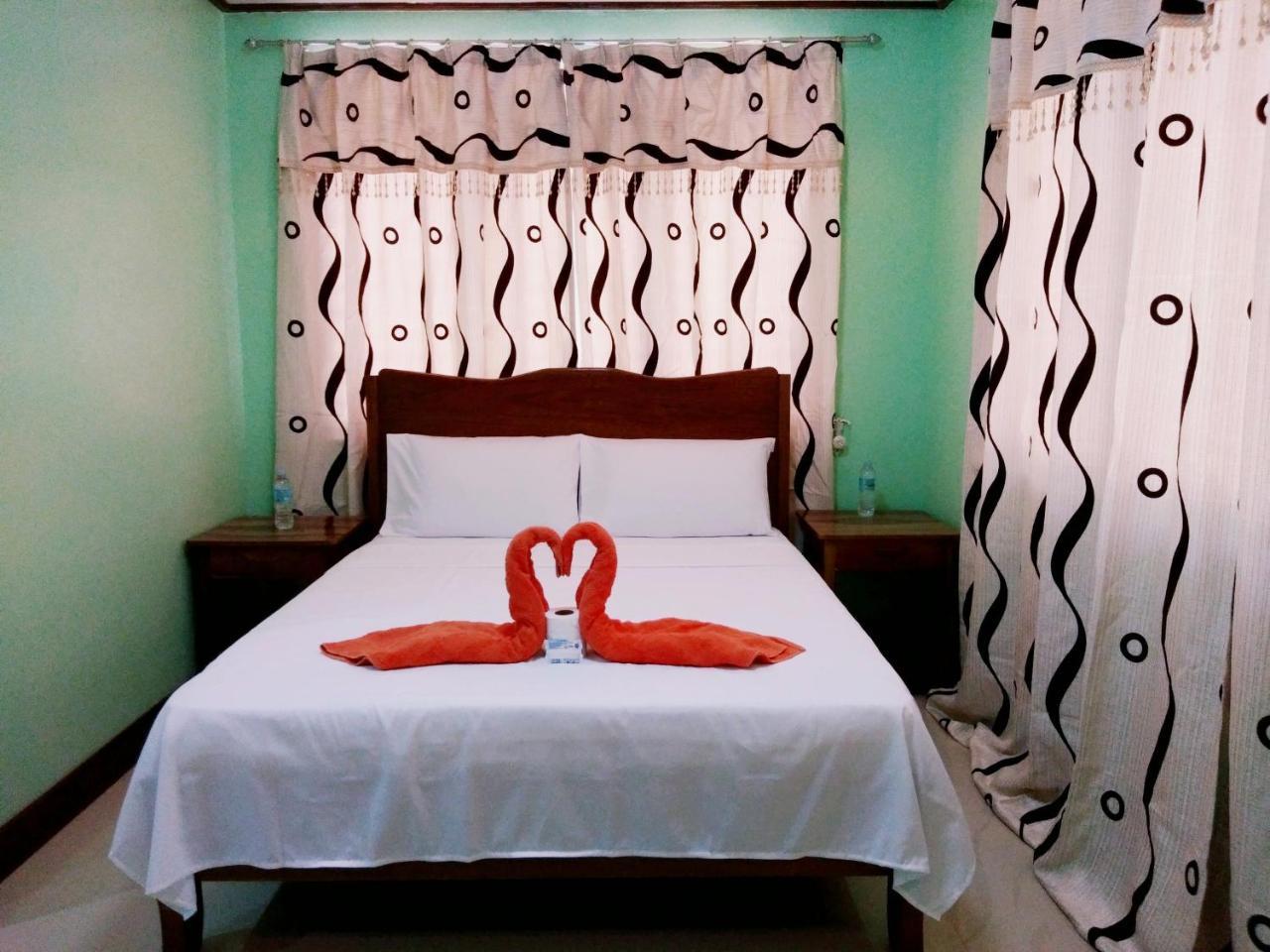 Chisiphil Homestay Port Barton San Vicente  Εξωτερικό φωτογραφία